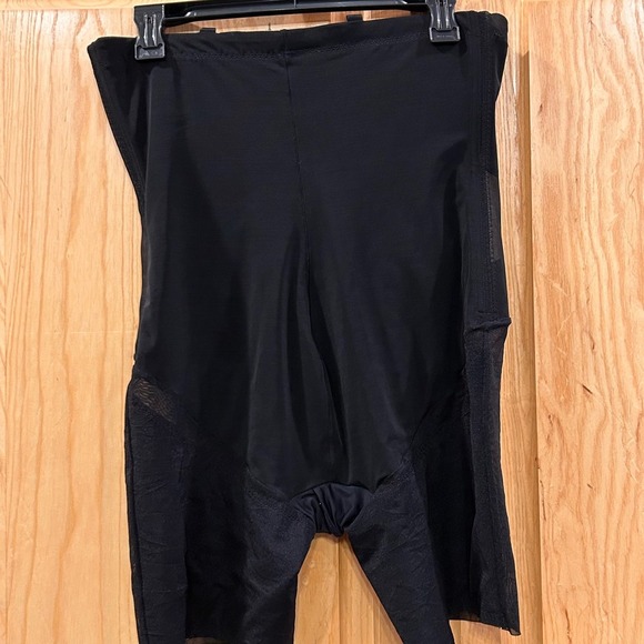 Honeylove SuperPower High-Waisted Shaper Shorts 2X Black Tummy Control - Picture 3 of 6